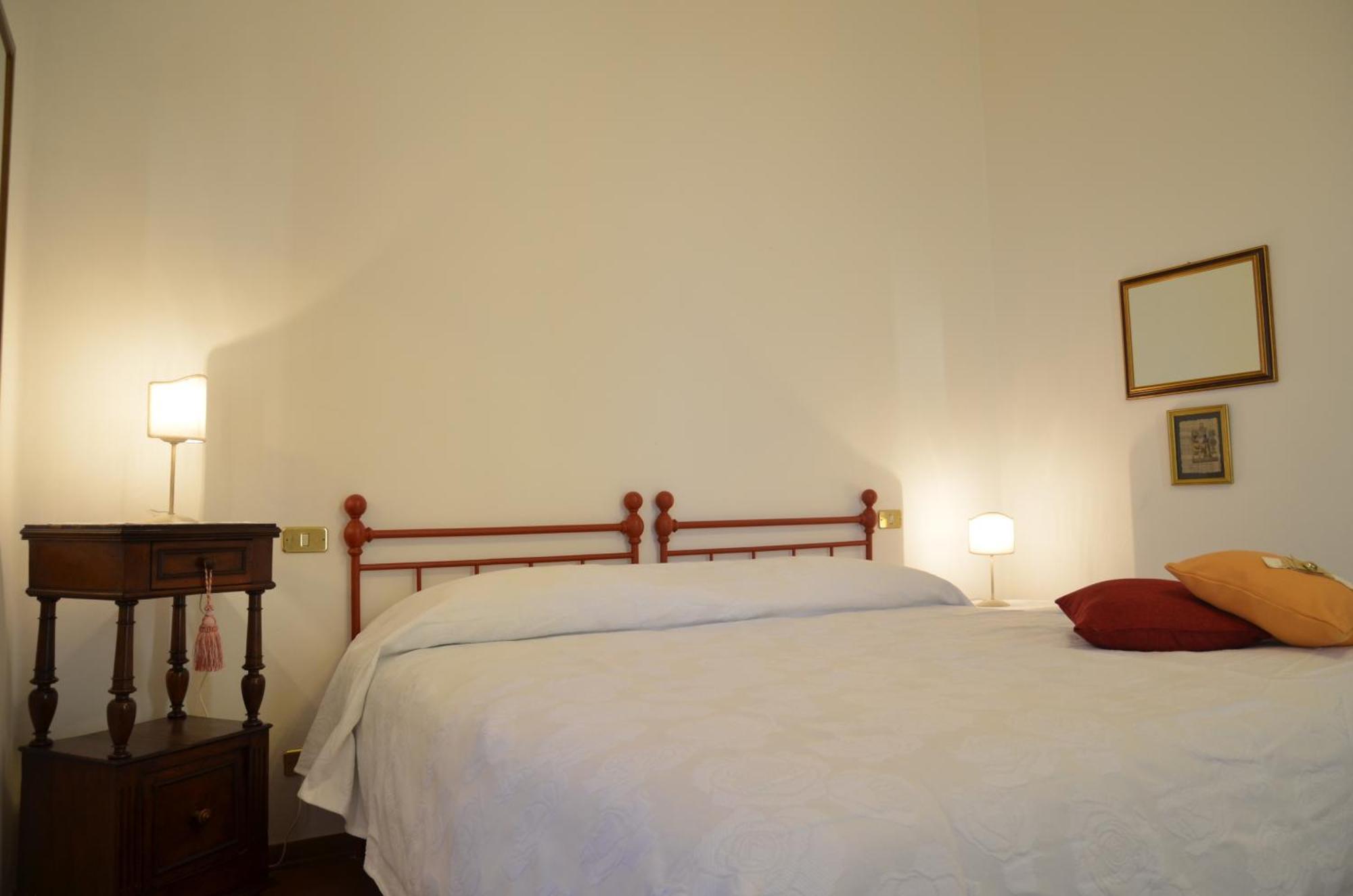 Donnaberarda Apartment Cortona Cameră foto