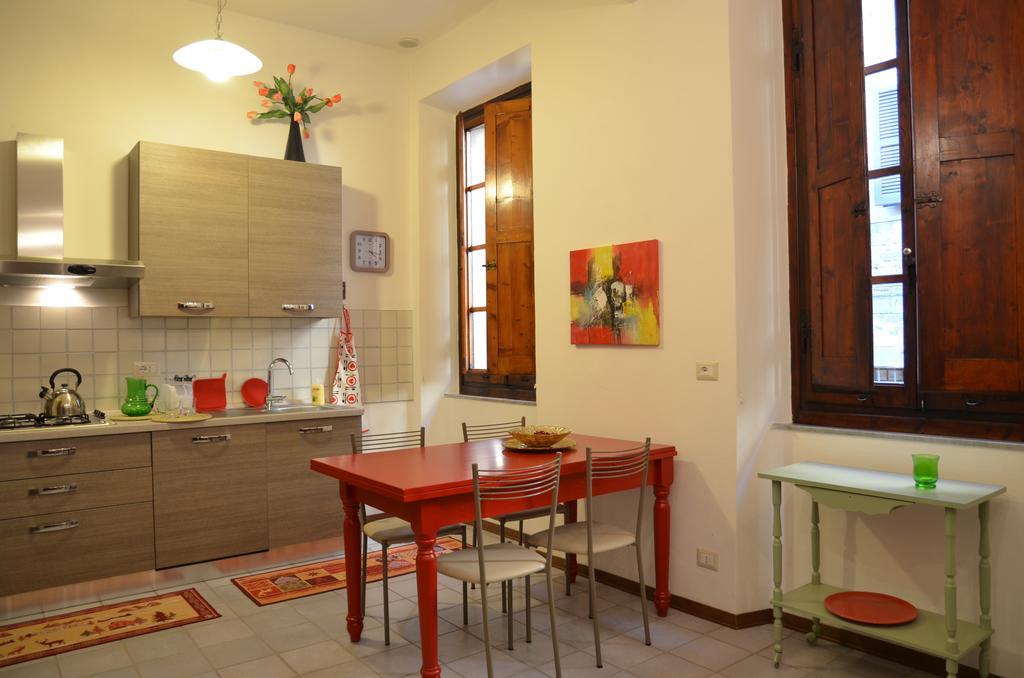 Donnaberarda Apartment Cortona Cameră foto