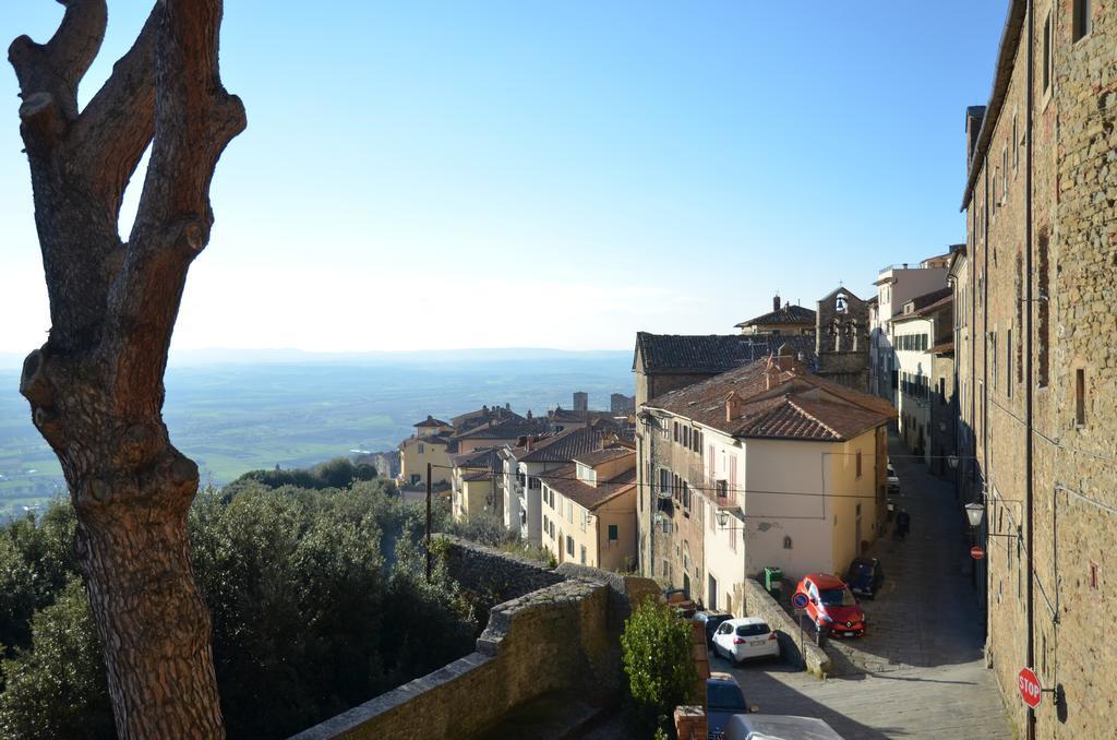 Donnaberarda Apartment Cortona Cameră foto