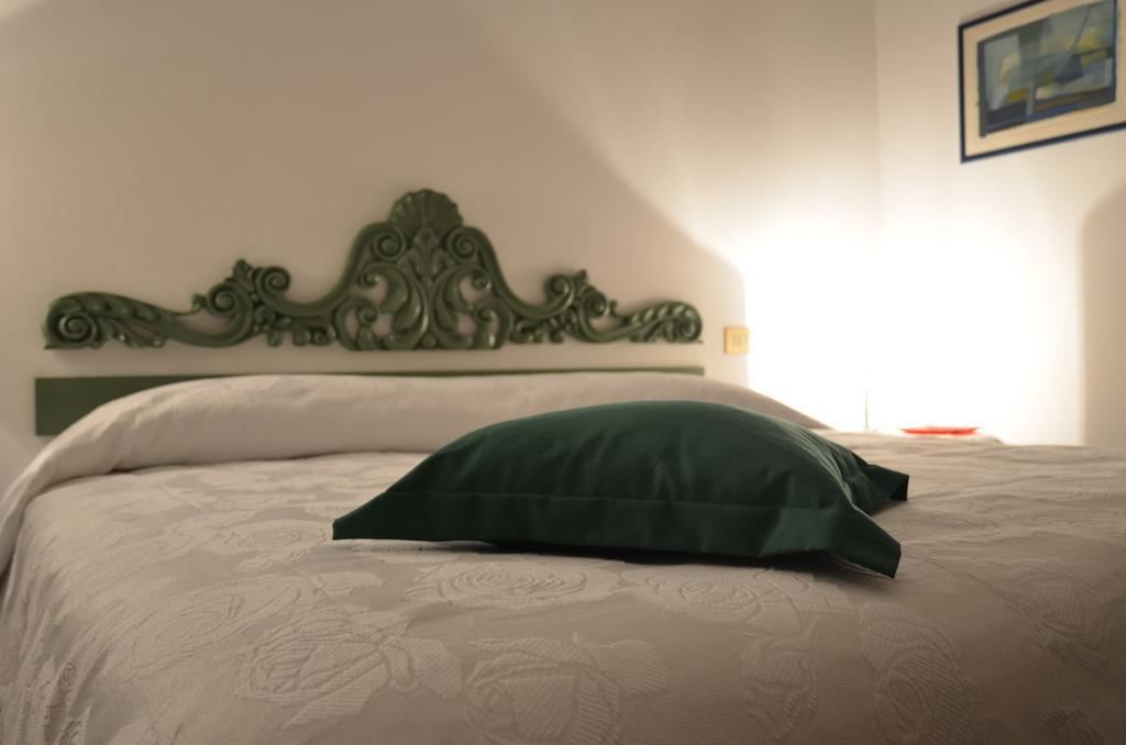 Donnaberarda Apartment Cortona Cameră foto