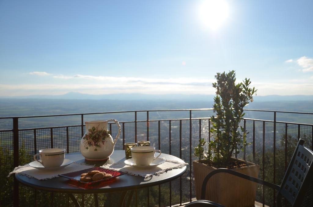 Donnaberarda Apartment Cortona Cameră foto