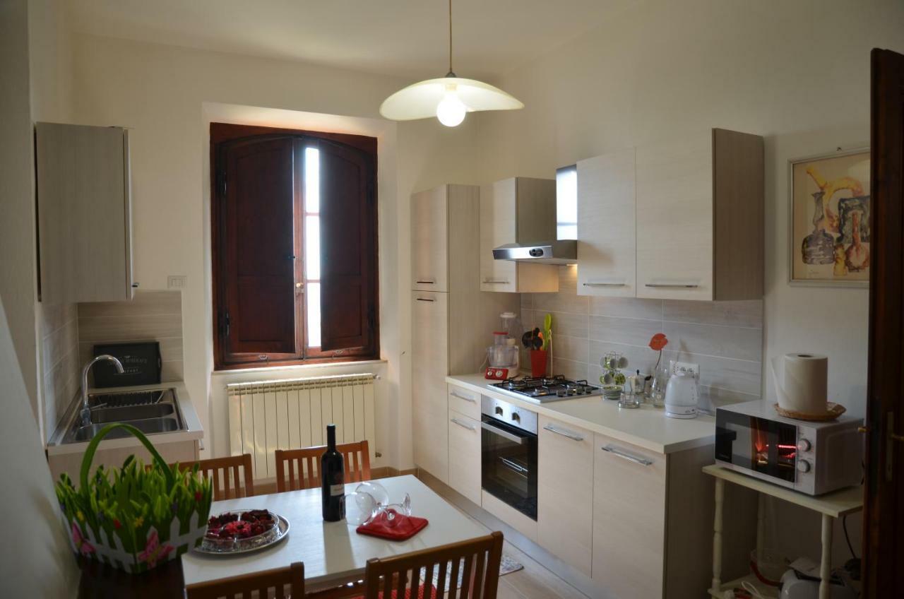 Donnaberarda Apartment Cortona Exterior foto